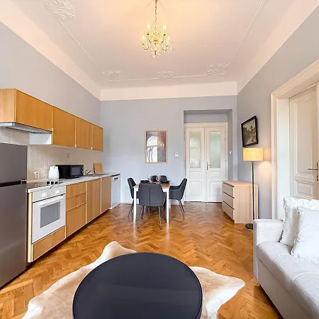 Bunny 3bdr 80 M2 Appartamento Praga